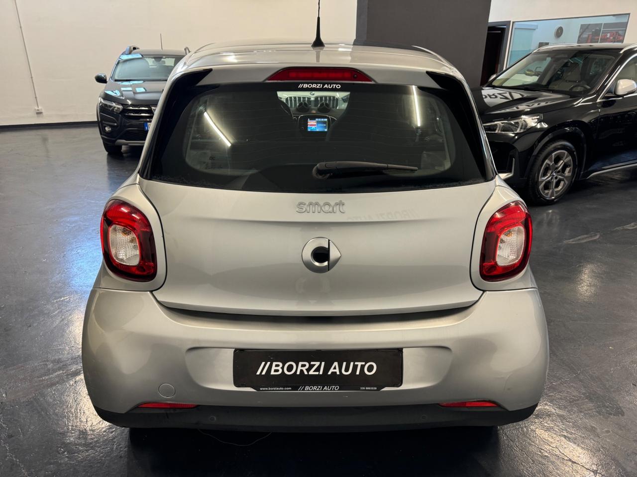 Smart ForFour 90cv Turbo Passion SCHERMO !