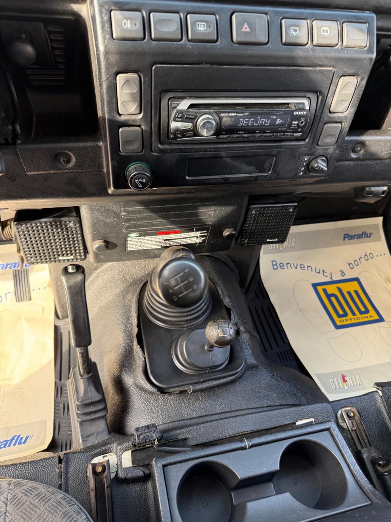 Land Rover Defender 110 2.5 Td5 9 POSTI SE