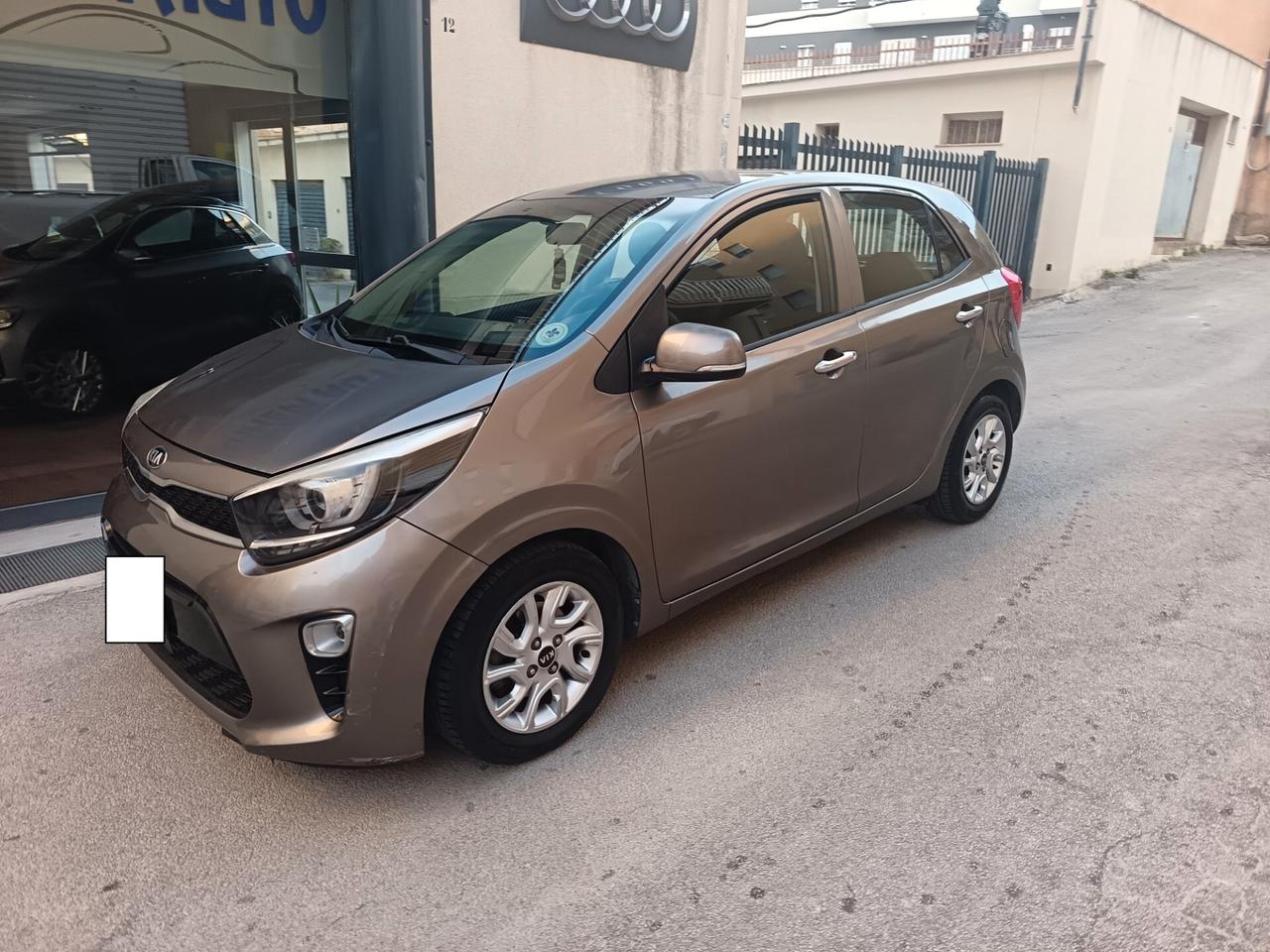 Kia Picanto 1.0 Urban unico pror. full opt km 107000