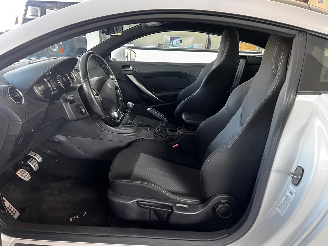 Peugeot RCZ 2.0 HDi 163CV Asphalt