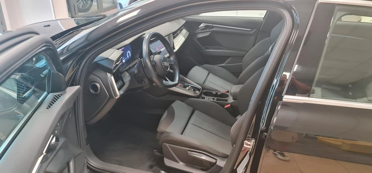 Audi A3 SPB 35 TDI S tronic line edition