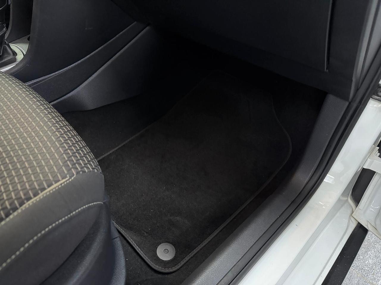 Volkswagen Polo Cross 1.4 TDI 90 CV DSG 5p.