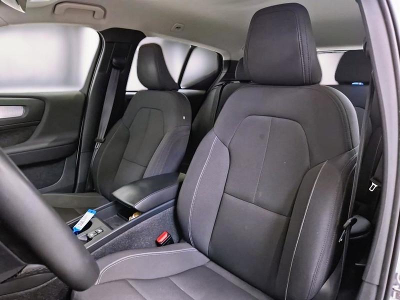 VOLVO XC40 T5 Plug-in Hybrid auto Recharge Inscription Expression