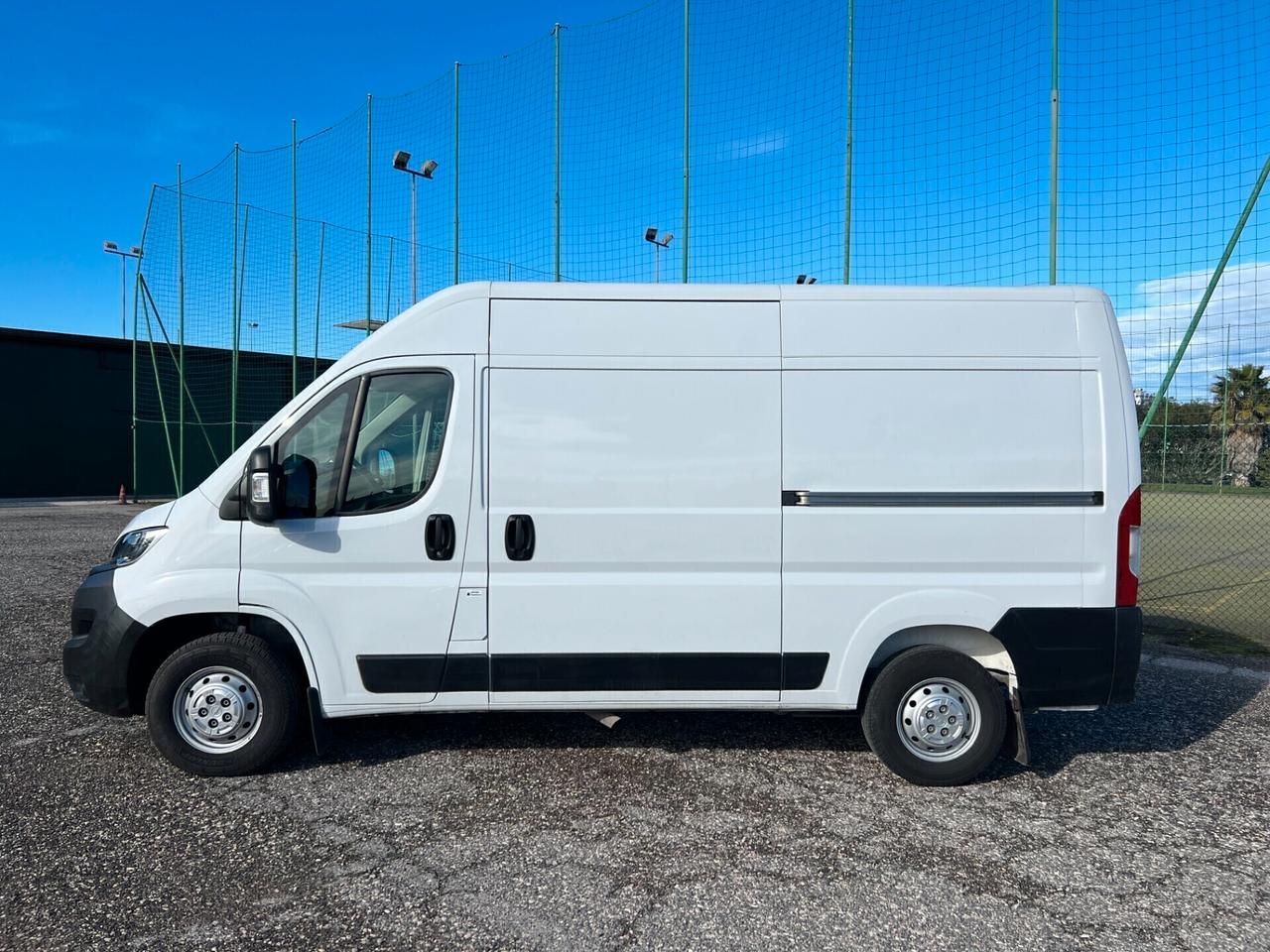 Opel Movano 35 L2 H2 2.2 Bluehdi 140cv DOPPIA PORTA LATERALE