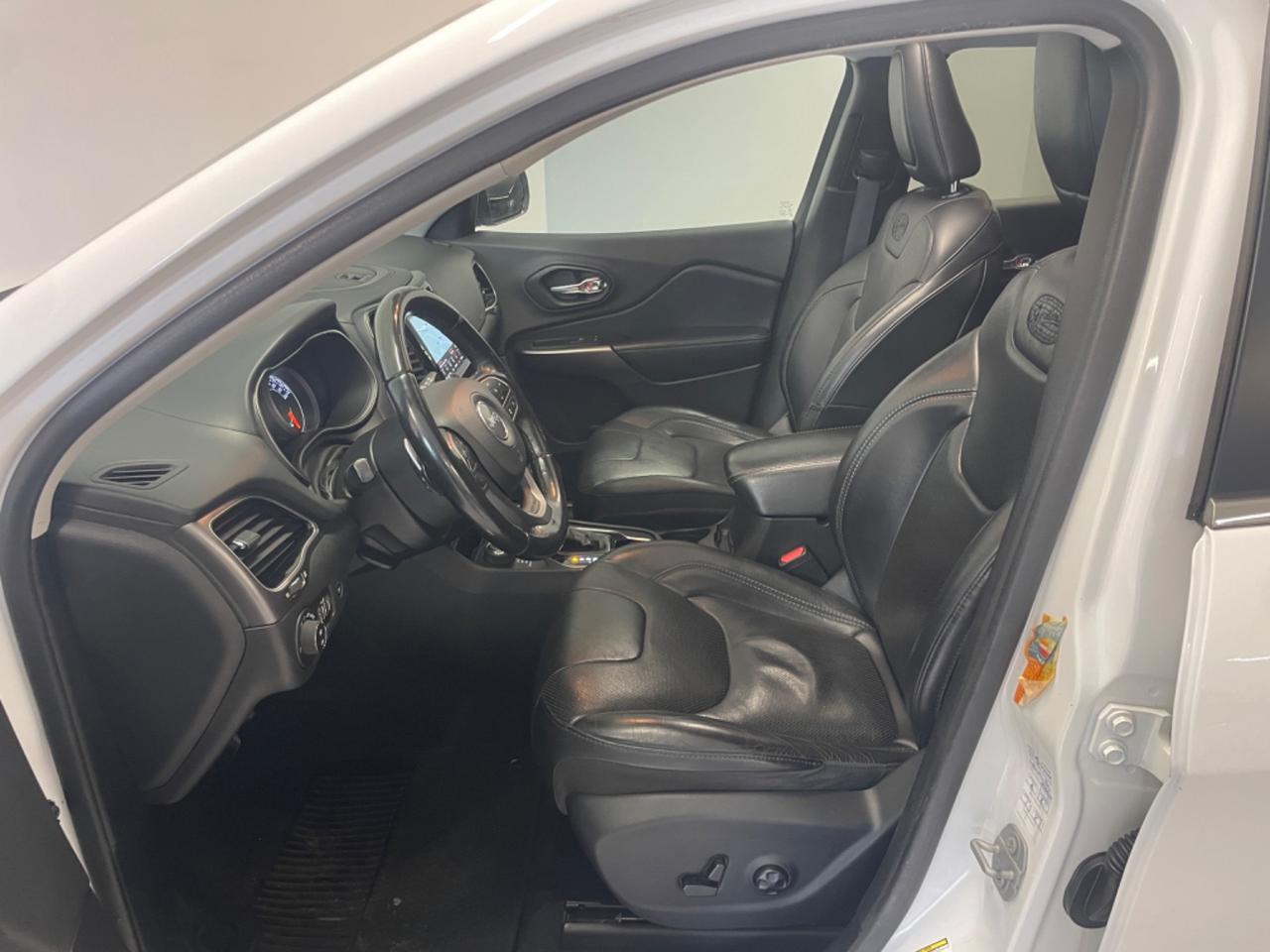 Jeep Cherokee 2.2 Mjt AWD Active Drive II Overland TETTO