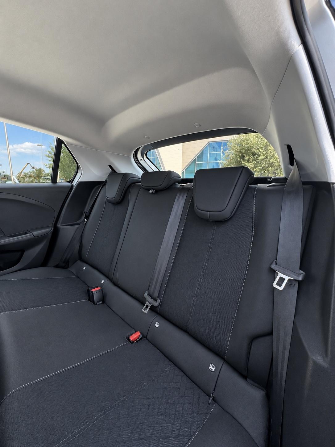 Opel Corsa 1.2 100 CV GS - possibilità noleggio no scoring