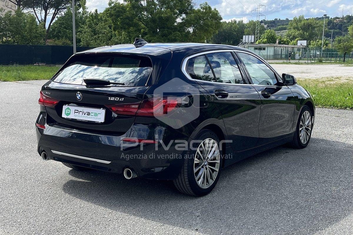BMW 120d xDrive 5p. Luxury