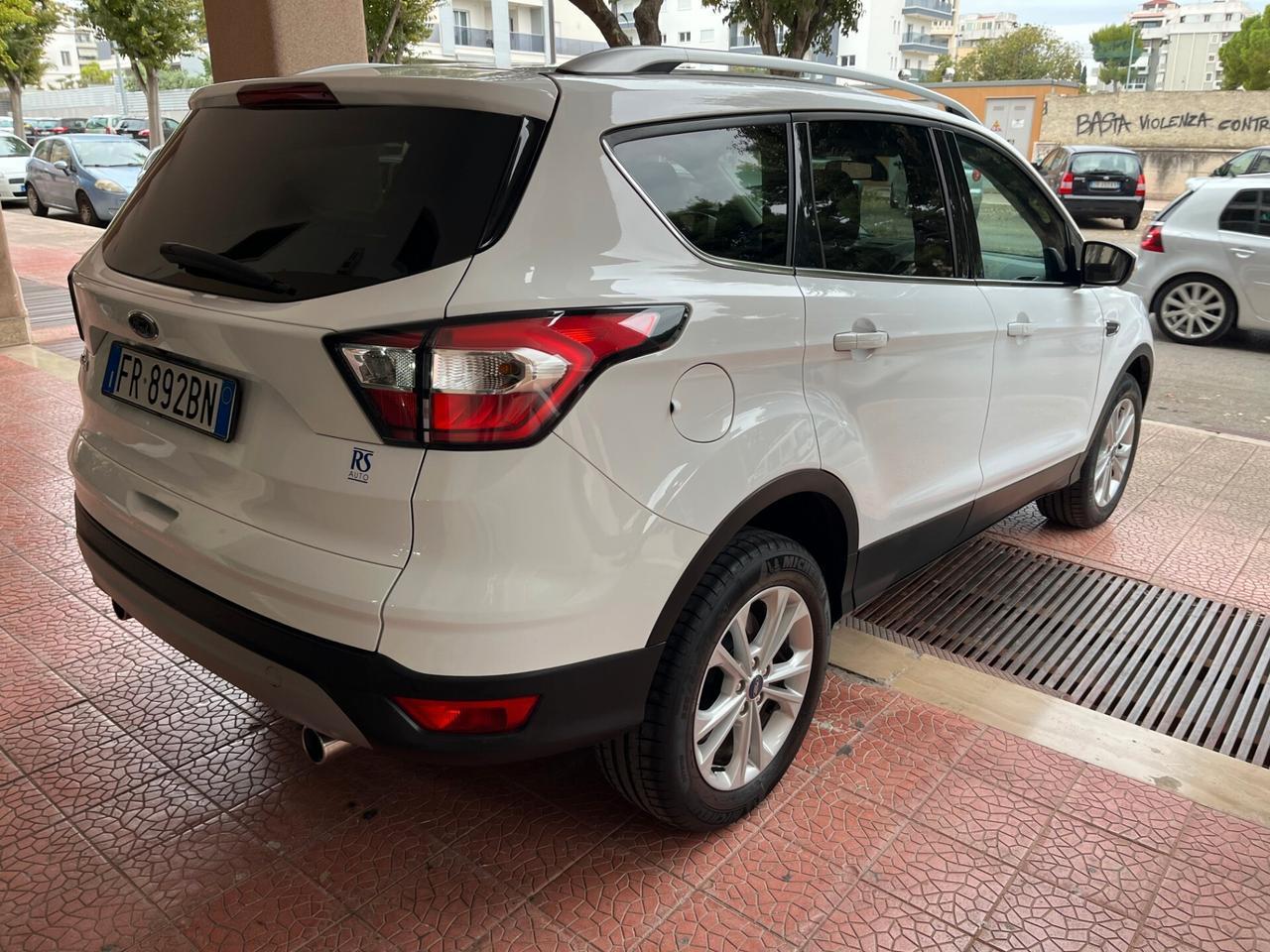 Ford Kuga 1.5TDCI 120CV Titanium perfetta-2018