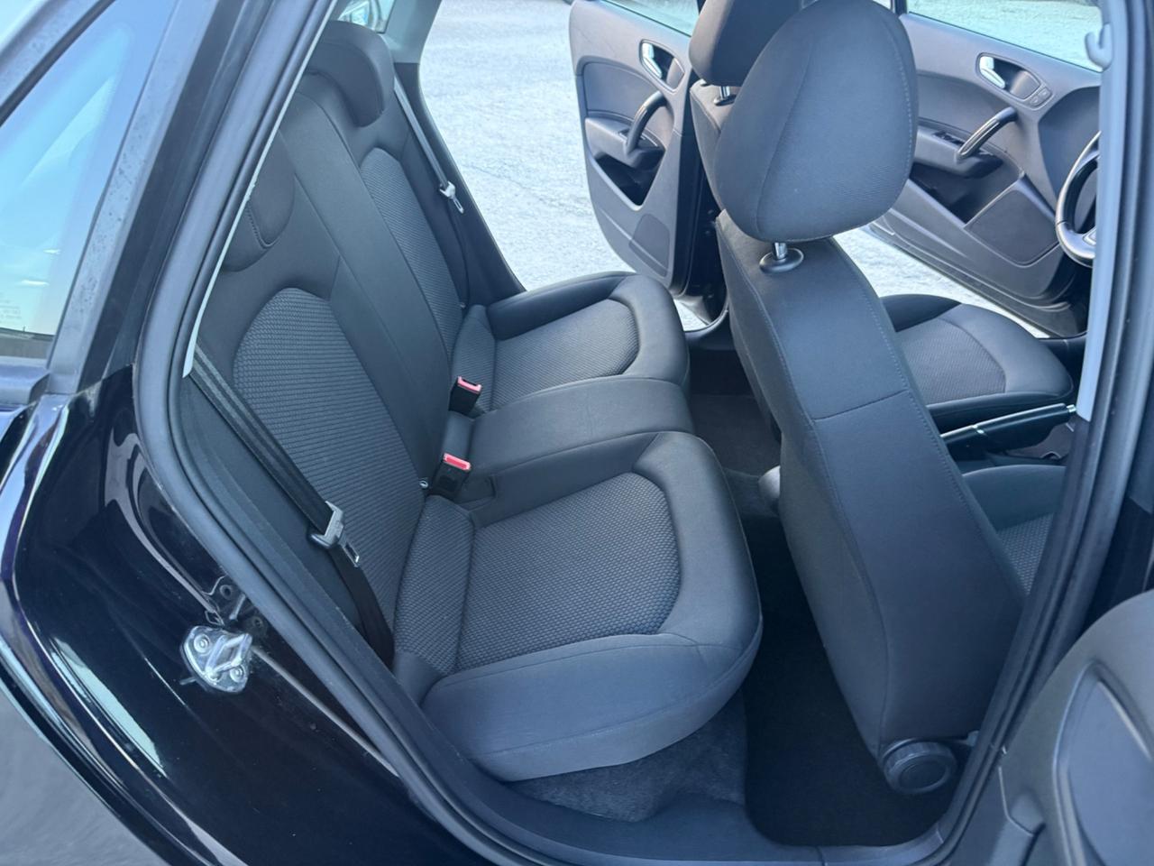 Audi A1 SPB 1.6 TDI 105 cv Ambition 2014