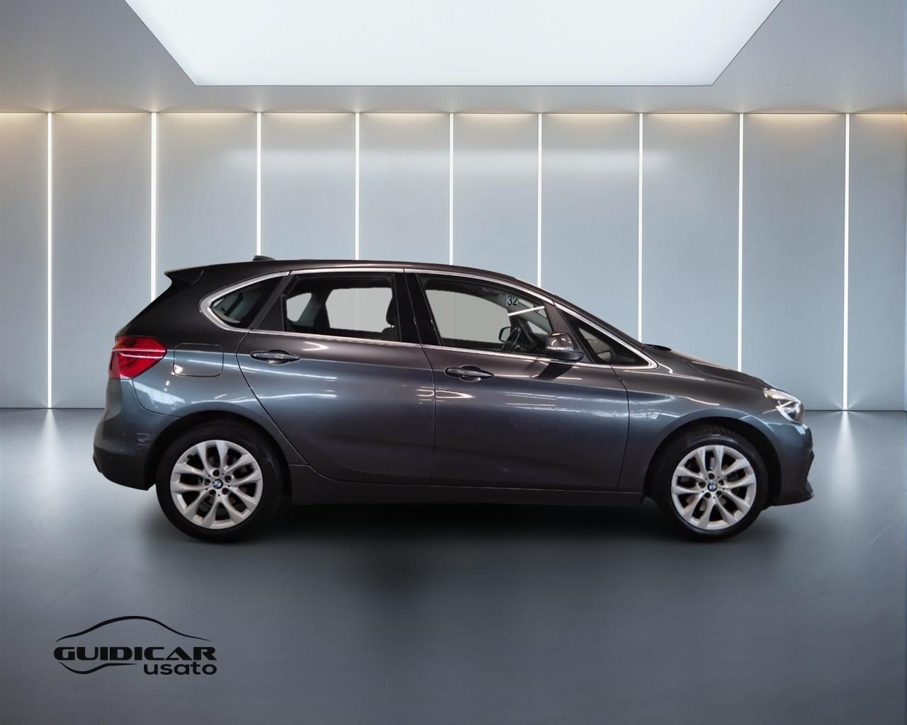 BMW Serie 2 F45 2018 Active Tourer - 218d Active Tourer Advantag