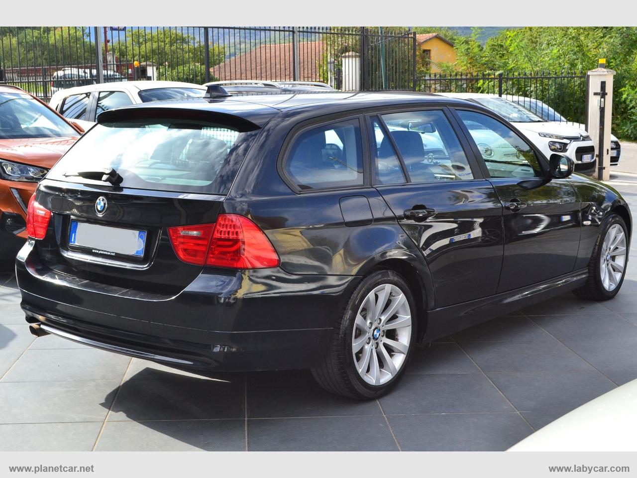 BMW 318d 2.0 143 CV Touring Eletta AUT.