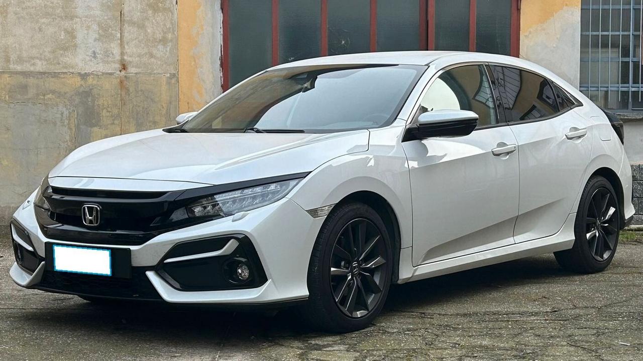 Honda Civic 1.0T 5 porte Elegance Navi * cinghia sostituita *