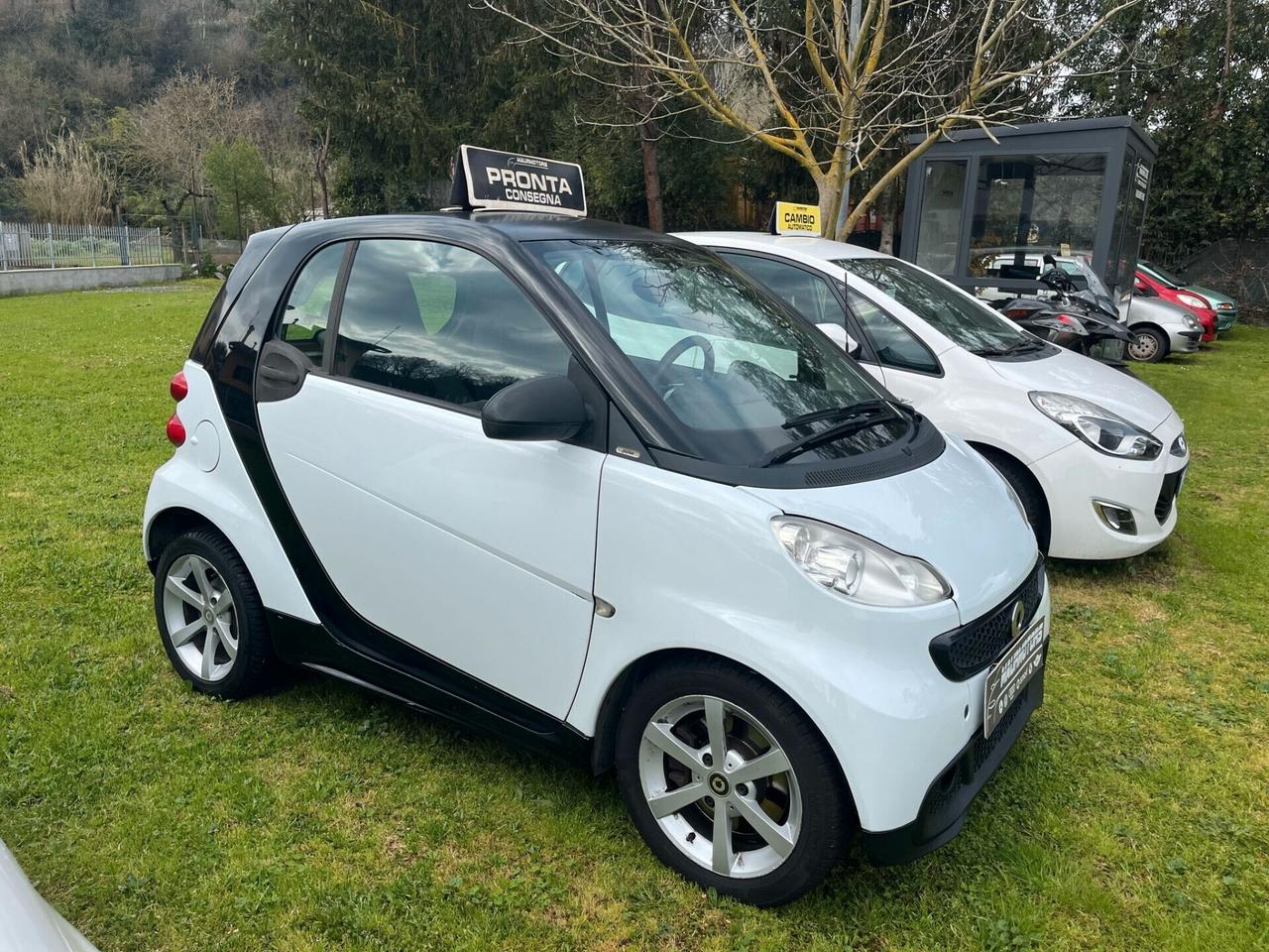 SMART FORTWO 1000 52KW COUPE' LIMITED TWO