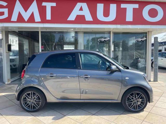 SMART ForFour 0.9 90CV BRABUS STYLE NAVI PANORAMA LED