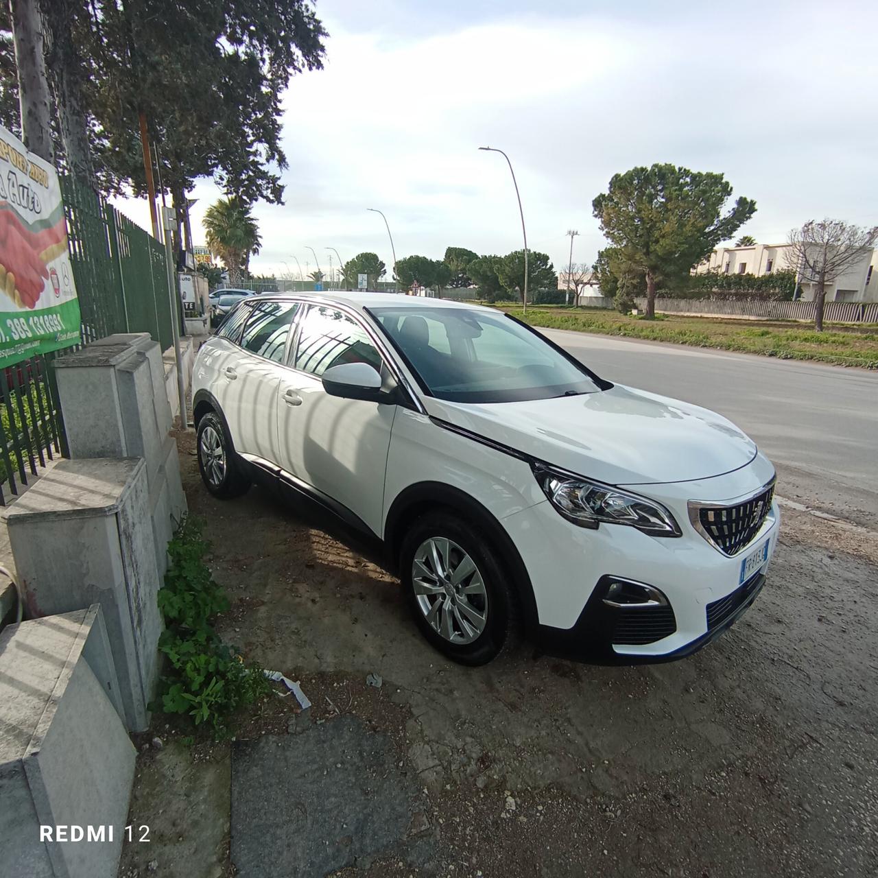 Peugeot 3008 BlueHDi 130 S&S Business