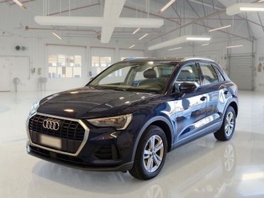 AUDI Q3 35 TFSI S tronic Business