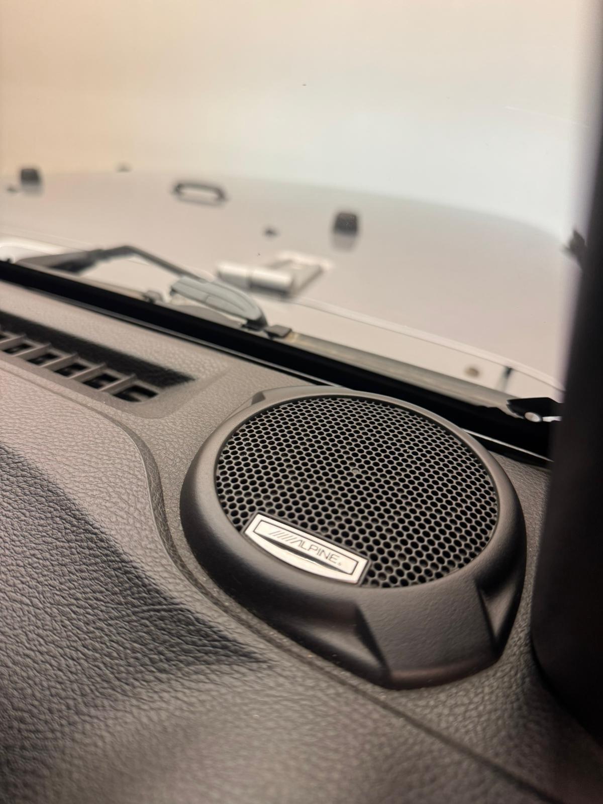 Jeep Wrangler 2.8 CRD SAHARA UNLIMITED PARI AL NUOVO restilyng