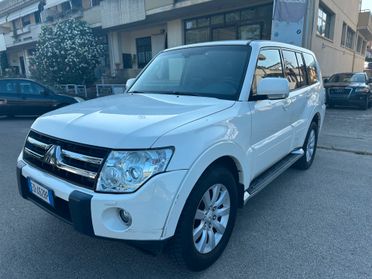 Mitsubishi Pajero 3.2 DI-D 16V aut. 5p. Instyle DPF