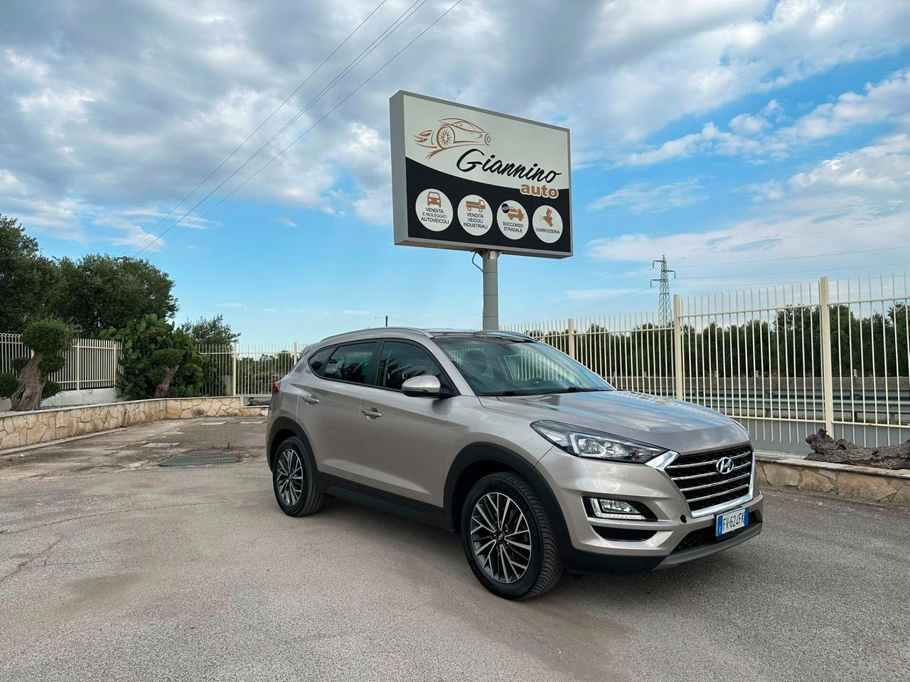 HYUNDAI TUCSON 1.6 CRDi Exellence