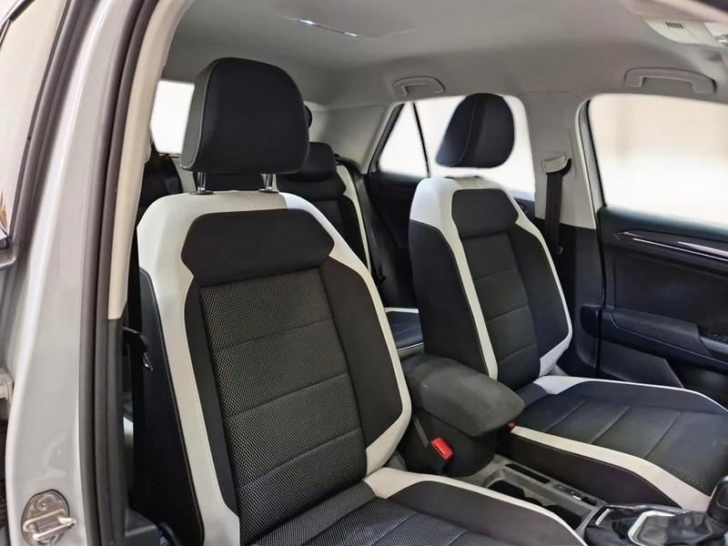 VOLKSWAGEN T-ROC 2.0 TDI 150 CV SCR ADVANCED DSG SUV