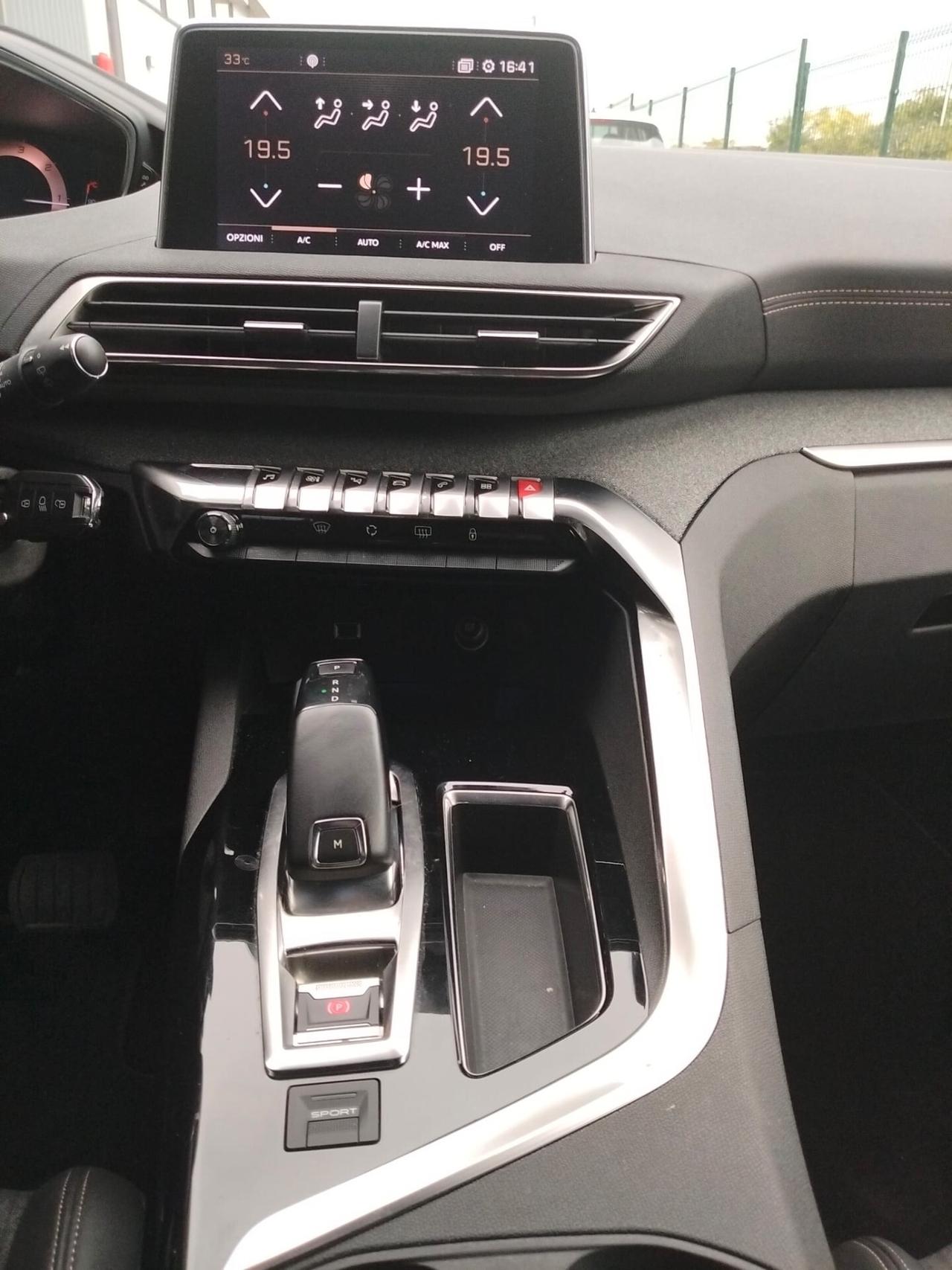 Peugeot 3008 BlueHDi 130 S&S EAT8 GT