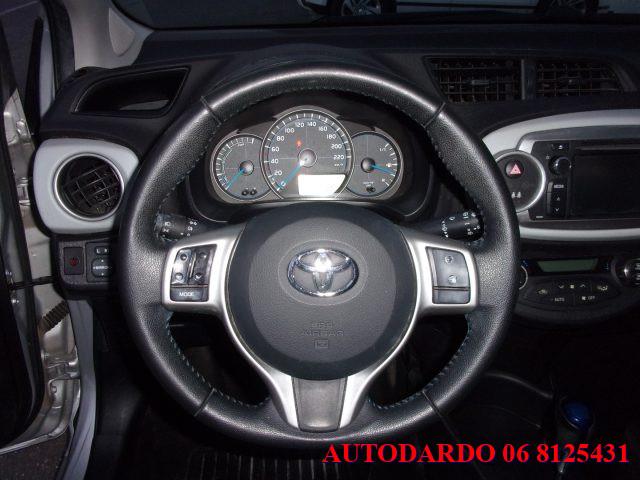 TOYOTA Yaris 1.5 Hybrid 5 porte Lounge