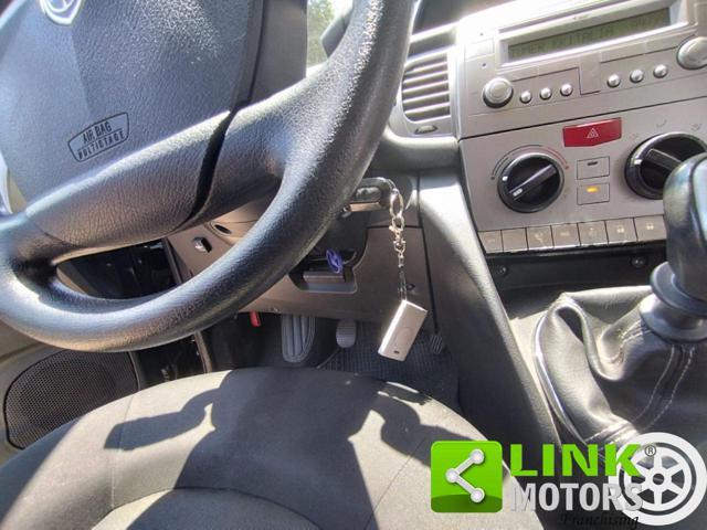 LANCIA Ypsilon 1.2 69 CV PLATINUM GPL