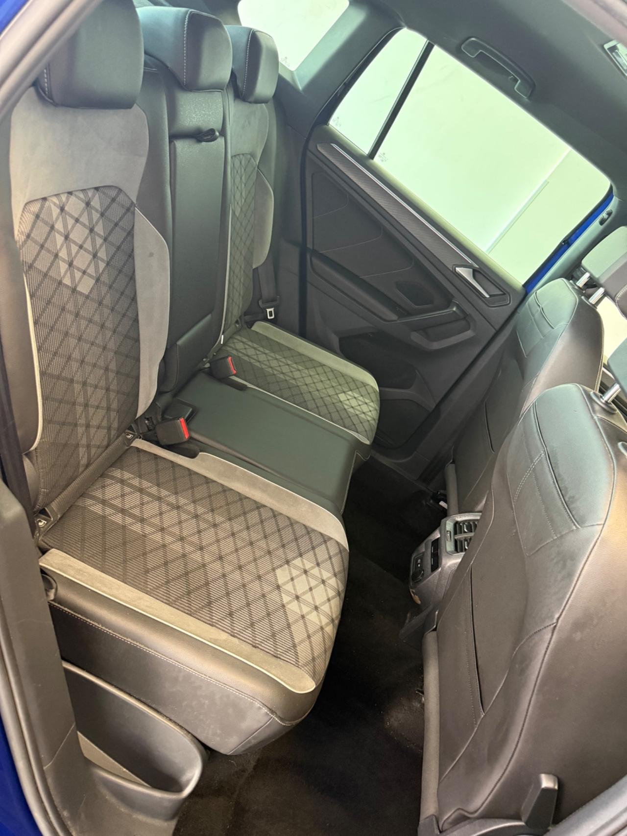 Volkswagen Tiguan 2.0 TDI 150 CV SCR DSG R-Line