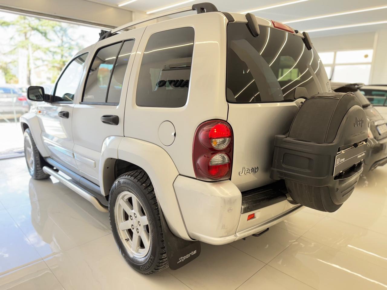 Jeep Cherokee 2.8 CRD Limited Automatica