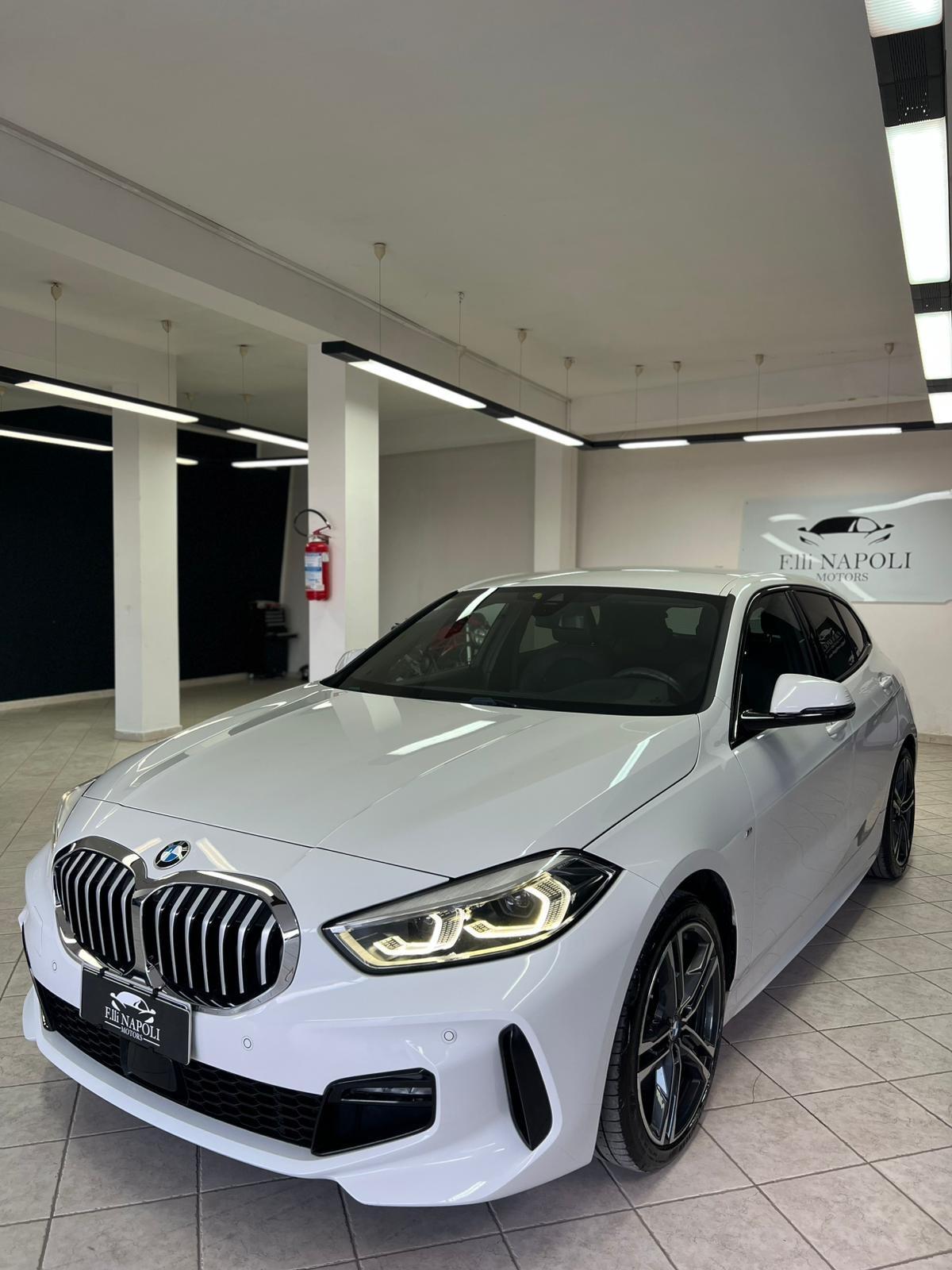Bmw 116 116d 5p. Msport