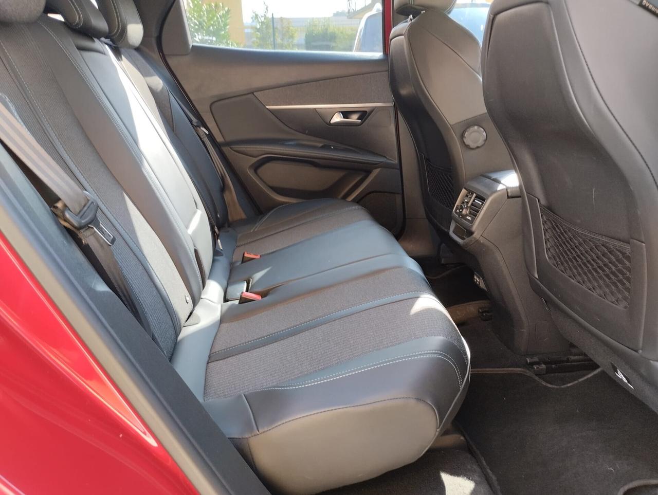 Peugeot 3008 BlueHDi 130 S&S EAT8 Allure Pack