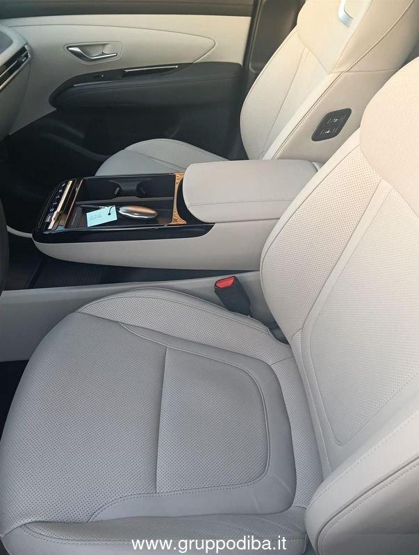 Hyundai Tucson 1.6 Gamma II T-GDI Petrol 6 Speed A/T 2WD PE 1.6PHEV AT 2WD EXELLENCE+(C)