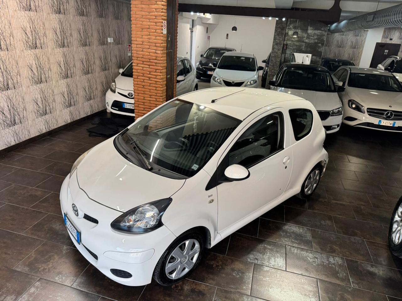 Toyota Aygo 1.0 12V VVT-i 3 porte Sol Connect