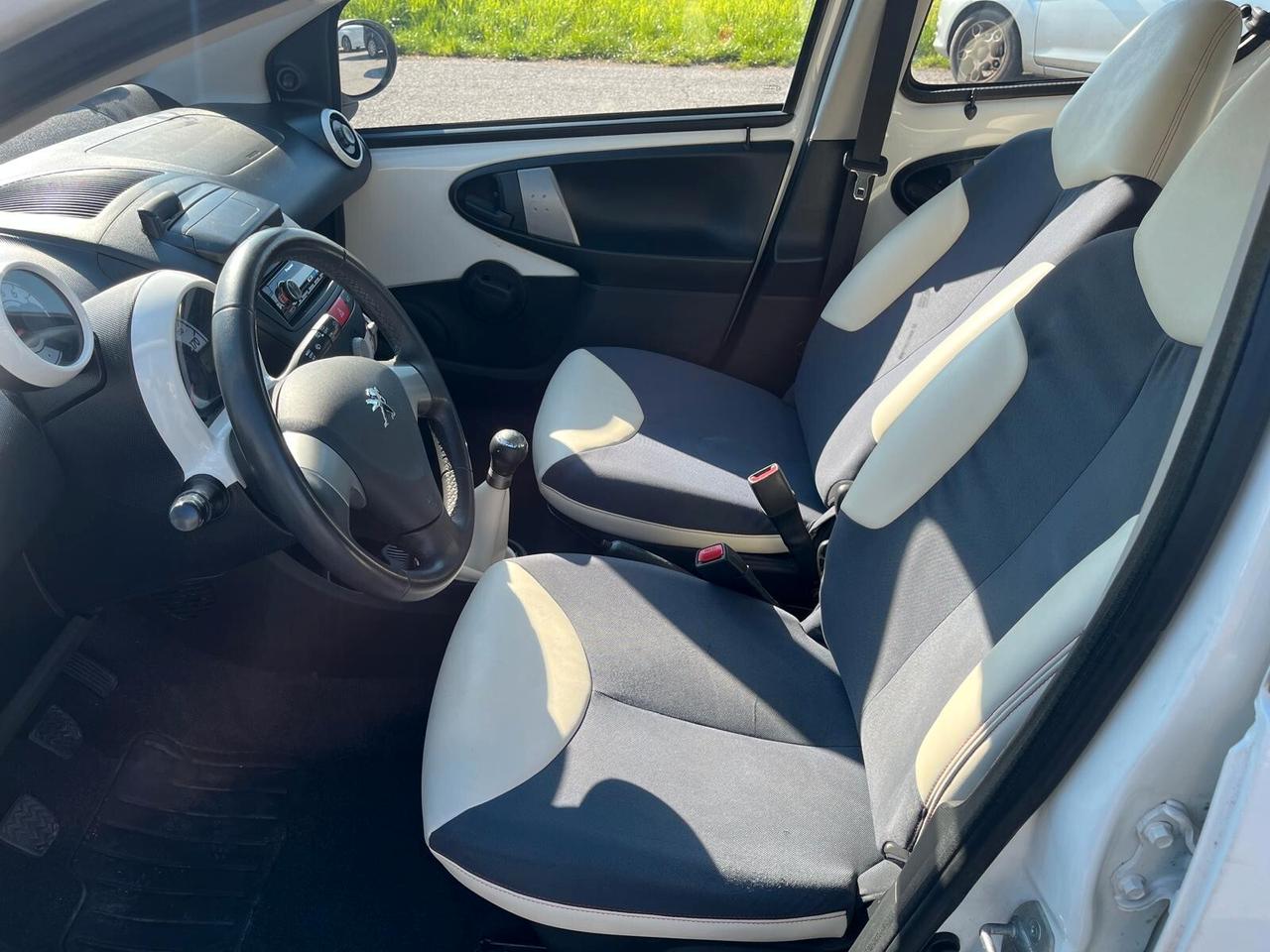 Peugeot 107 1.0 68CV 5p. Superga