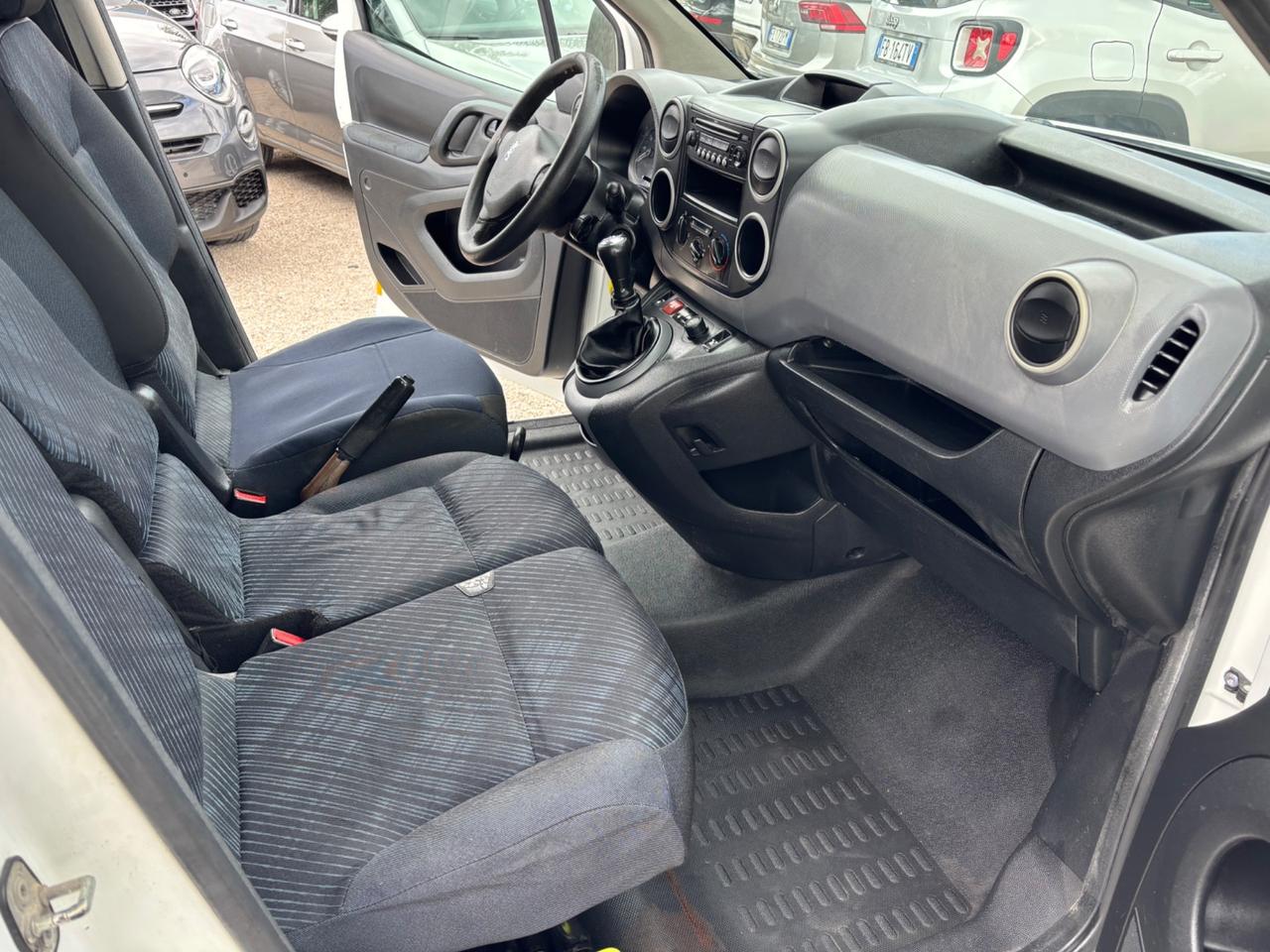 PEUGEOT PARTNER 1.6HDI 90 CV 3 POSTI FURGONE