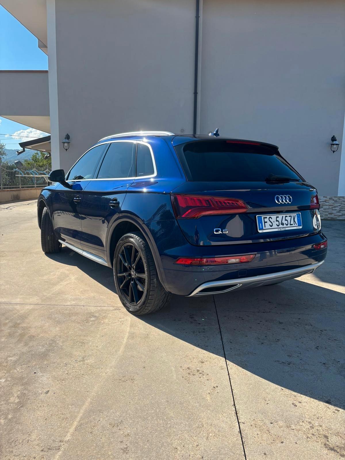 Audi Q5 35 TDI quattro S tronic Business Advanced Plus 163cv