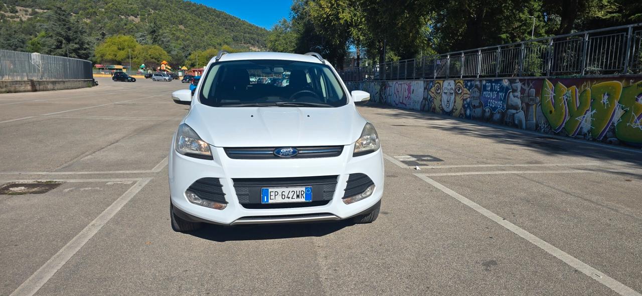 Ford Kuga 2.0 TDCi 140 CV 2WD Titanium DPF