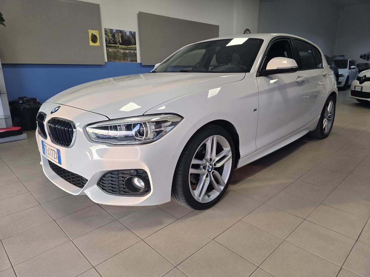 Bmw 116 116d 5p. Urban