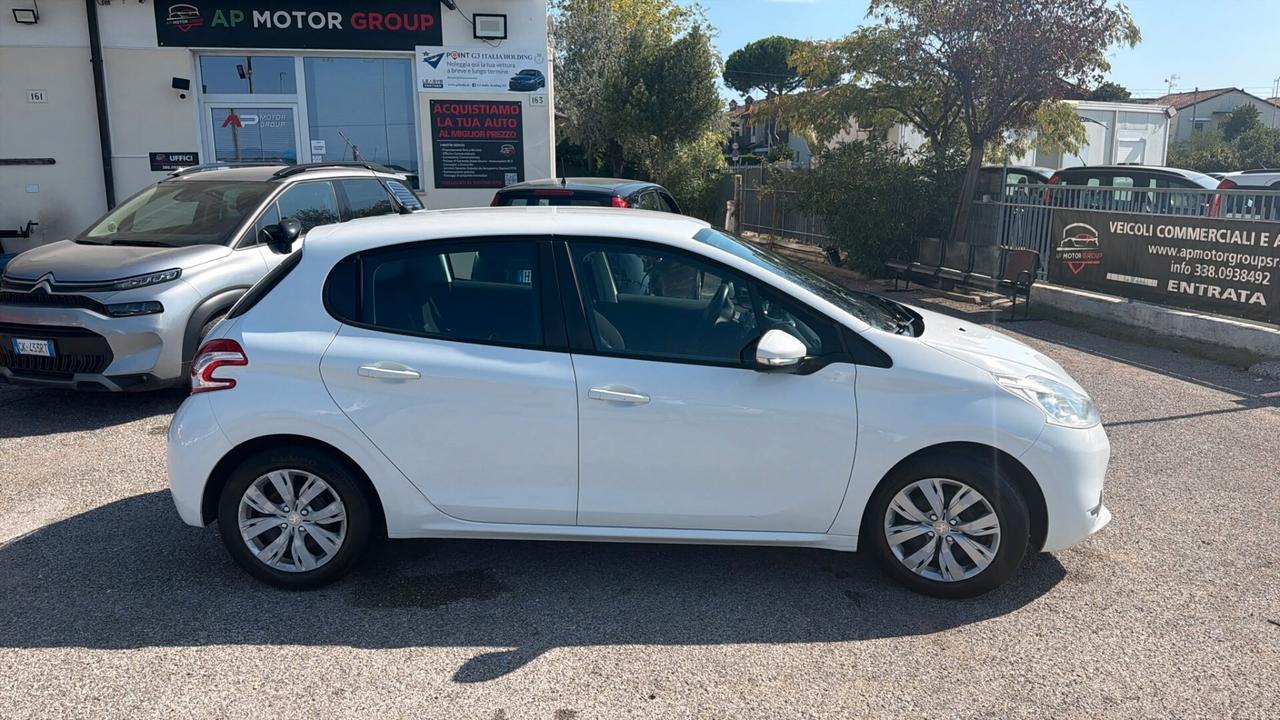Peugeot 208 1.2 VTi 82 CV 5 porte Access