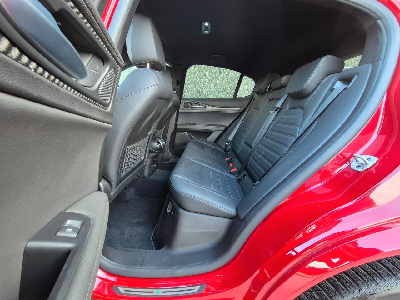 Alfa Romeo Stelvio 2.9 Bi-Turbo V6 520 CV AT8 Q4 Quadrifoglio