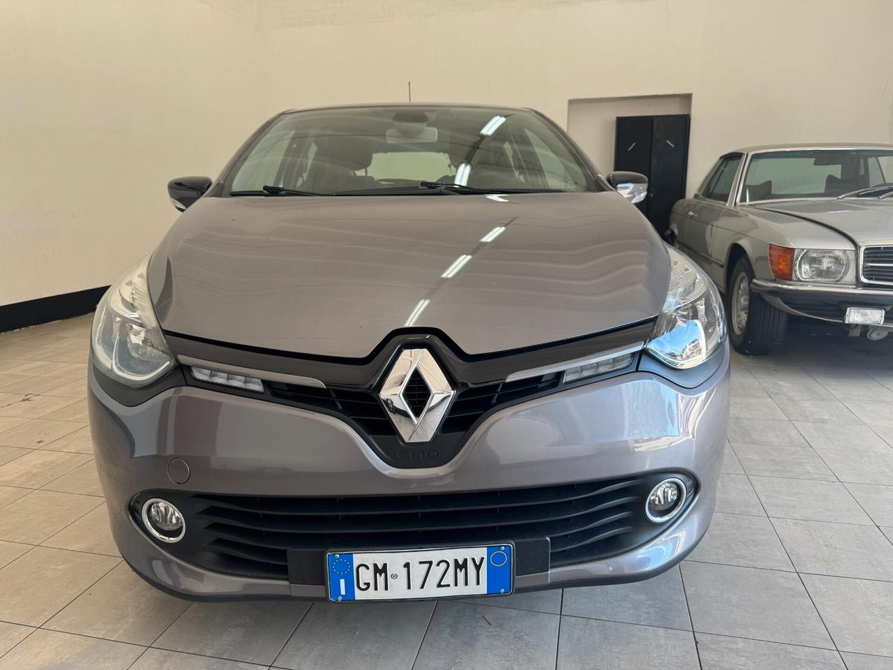 Renault Clio 1.5 dCi 2015 Costume National OK NEOPATENTATI