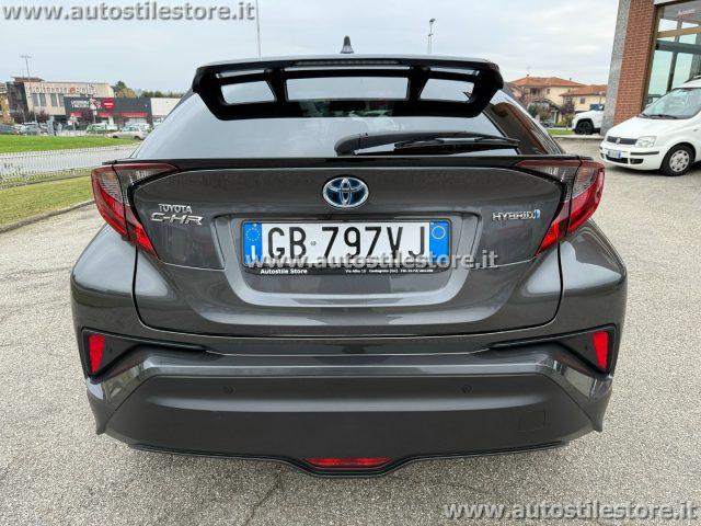 TOYOTA C-HR 1.8 Hybrid E-CVT Trend