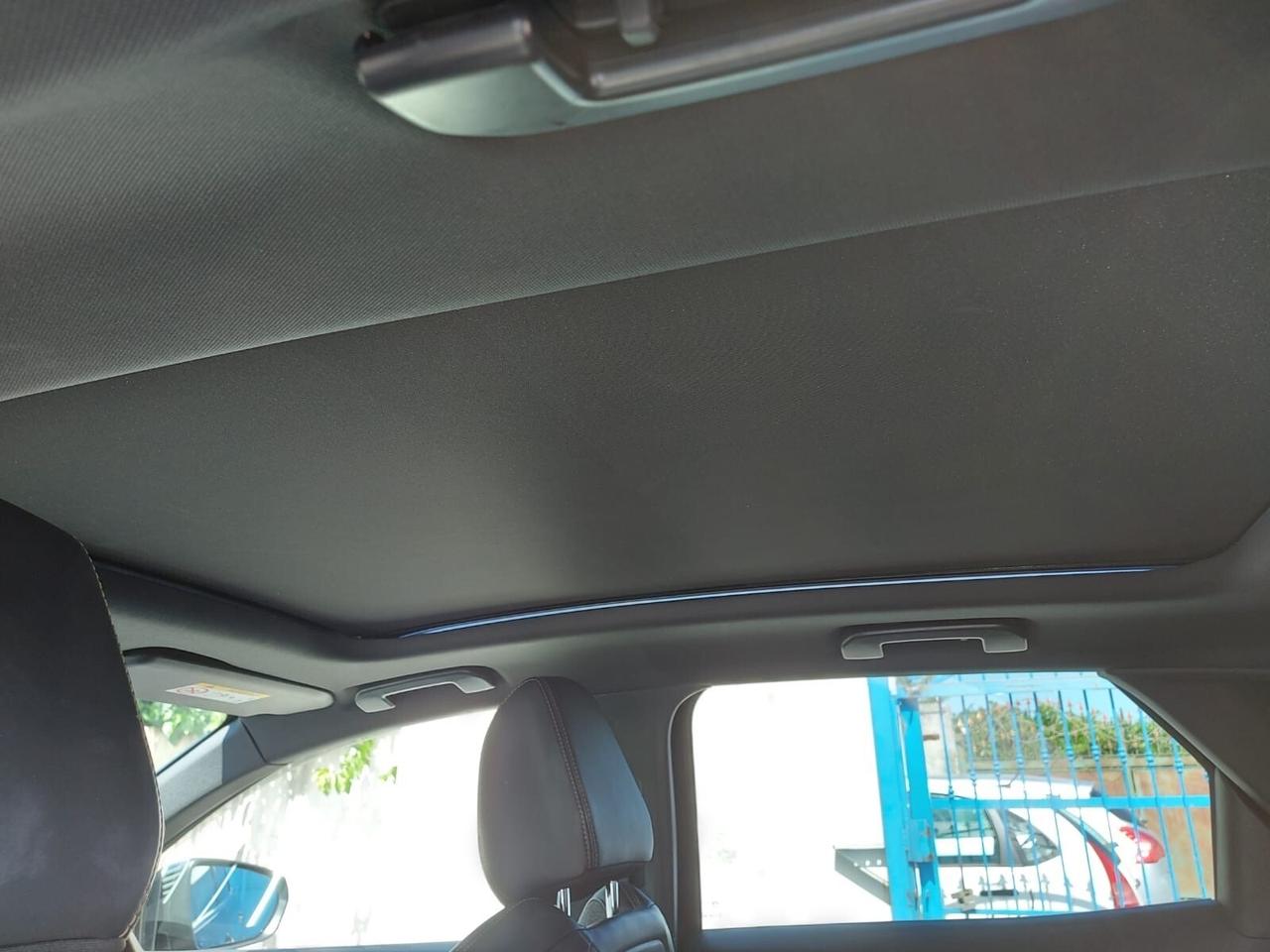 Peugeot 3008 “GTLINE” 1.5 hdi- cambio/