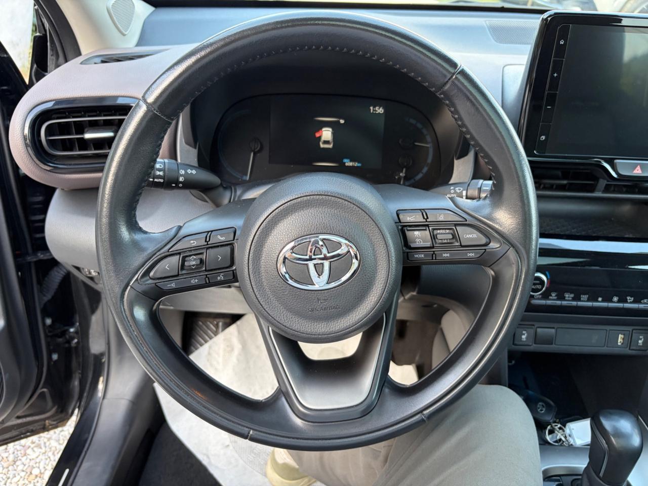 Toyota Yaris Cross 1.5 HYBRID 5P E-CVT PREMIERE (85 KW)