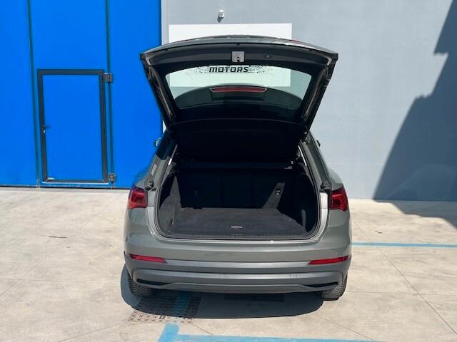 Audi Q3 35 TFSI S tronic Business Advanced