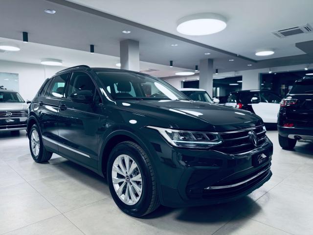 Volkswagen Tiguan 2.0 tdi Life 150cv dsg