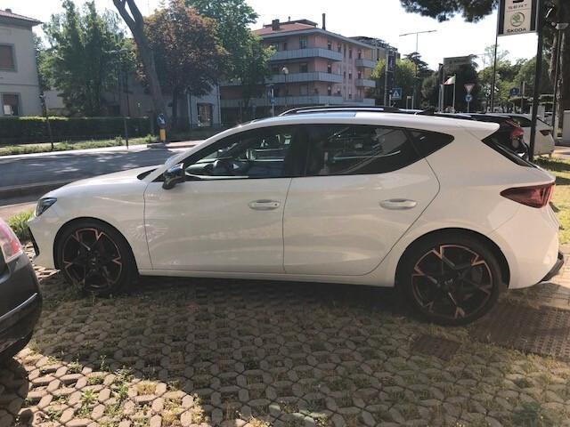 Cupra Leon 1.5 Hybrid 150 CV DSG - Aziendale