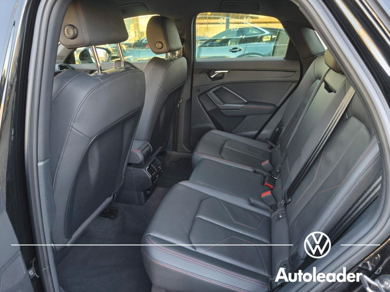 Audi Q3 35 TFSI 6M SOLI 59mila km interno Pelle S line