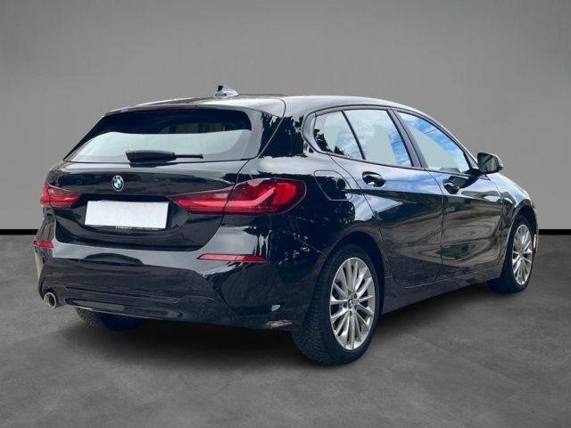 BMW 116 d 5p. Business Advantage