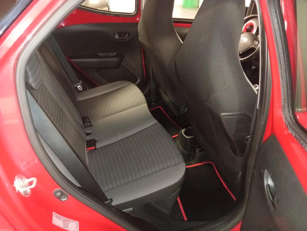 Toyota Aygo 1.0 VVT-i 72 CV 5 porte x-play